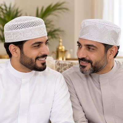 طقم تصميمين: الإطار الهندسي والموج — على الرأس